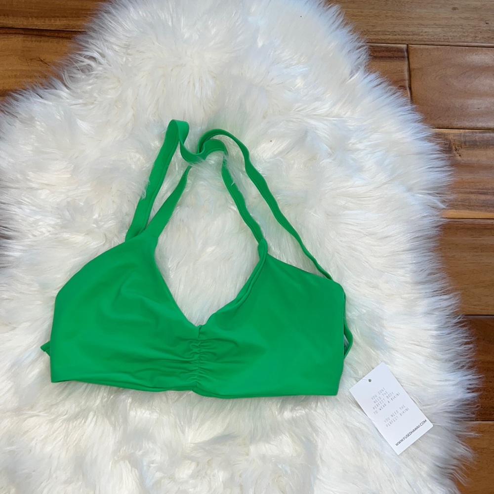 Fused Hawaii kohanaiki top Sz Large Lucky Girl green